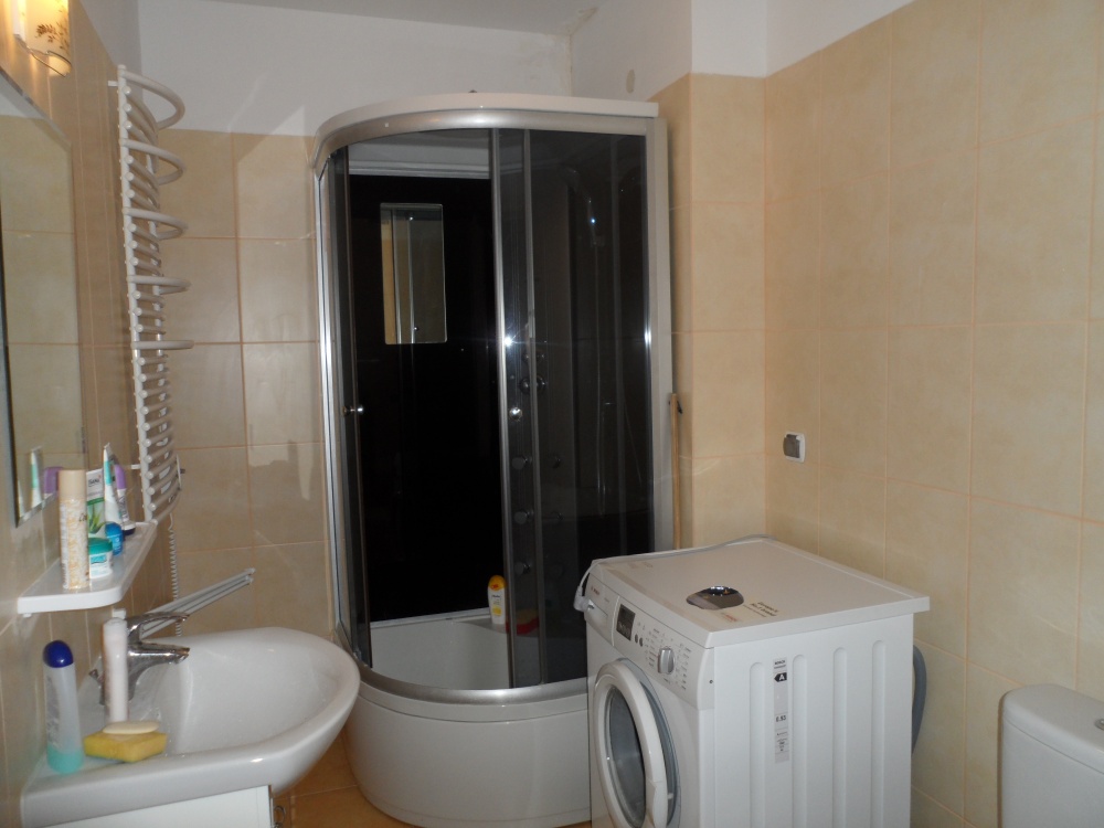 Sprzedam bezp. 2 pok. miesz. w Gdańsku z widokiem na las, niski czynsz  - 1