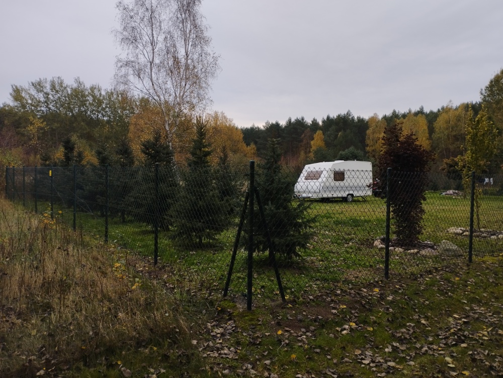 Zadbana działka na sprzedaż - 8