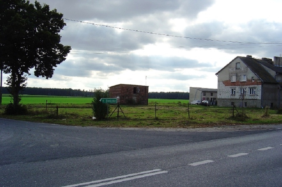 Działka inwestycyjna (handel, usługi) w Porażynie - 1