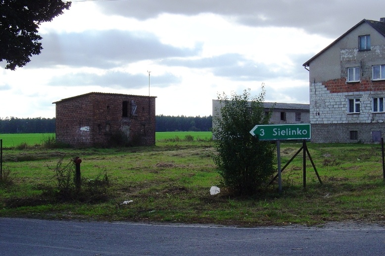 Działka inwestycyjna (handel, usługi) w Porażynie - 2