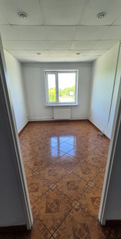 biurowiec z halą magazynową - 8