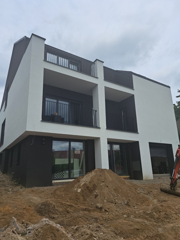 Apartament  120m2 z ogródkiem, taras na Os. Słowackiego  - 19