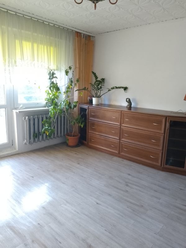 Mieszkanie 2 pokoje centralne i c.w miejskie - 3