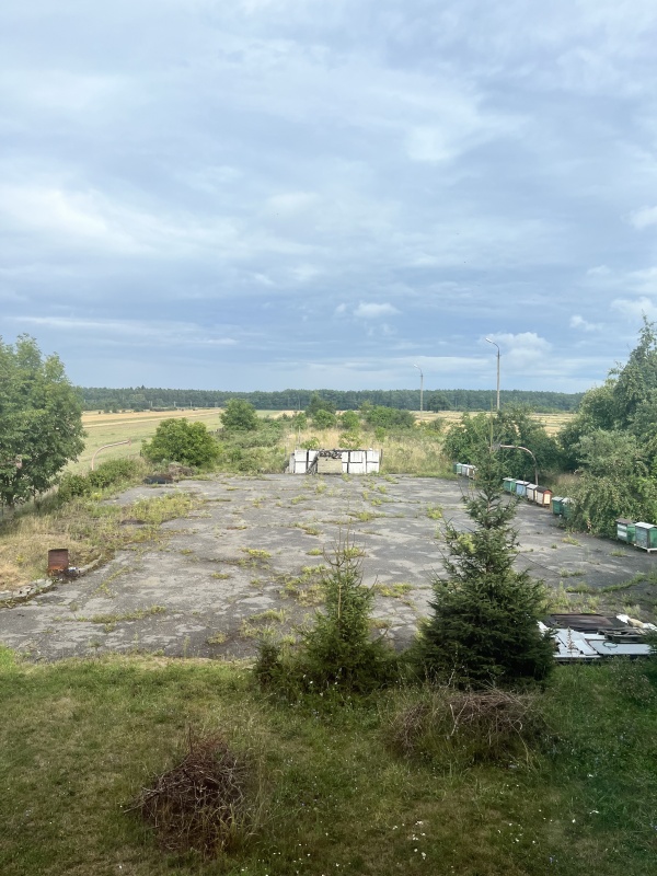 Budynek  1024m z działką 7600 m²   - 14
