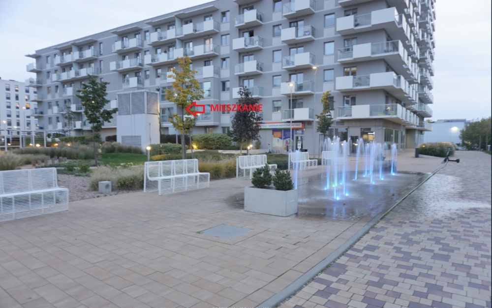 apartament dwu-poziomowy  , wysoki parter + I piętro, dwa tarasy, dwa parkingi , komórka usytuowany tuż  przy samej Odrze - 14