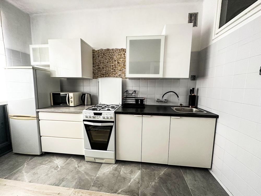 Jasne 2 pokoje mieszkanie 56m2 Parking ogrzewanie miejskie Bezpośrednio Centrum - 3