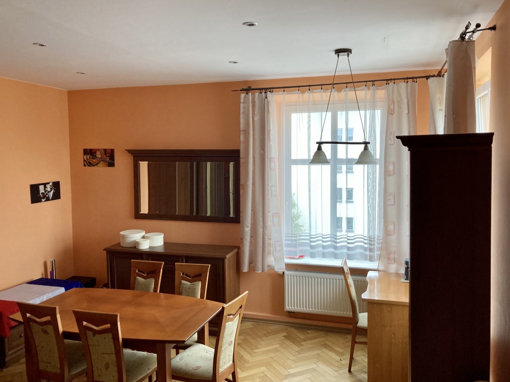 Mieszkanie 82 m2, 3 pokoje - Łódź Śródmieście - jadalnia i spiżarnia - 6