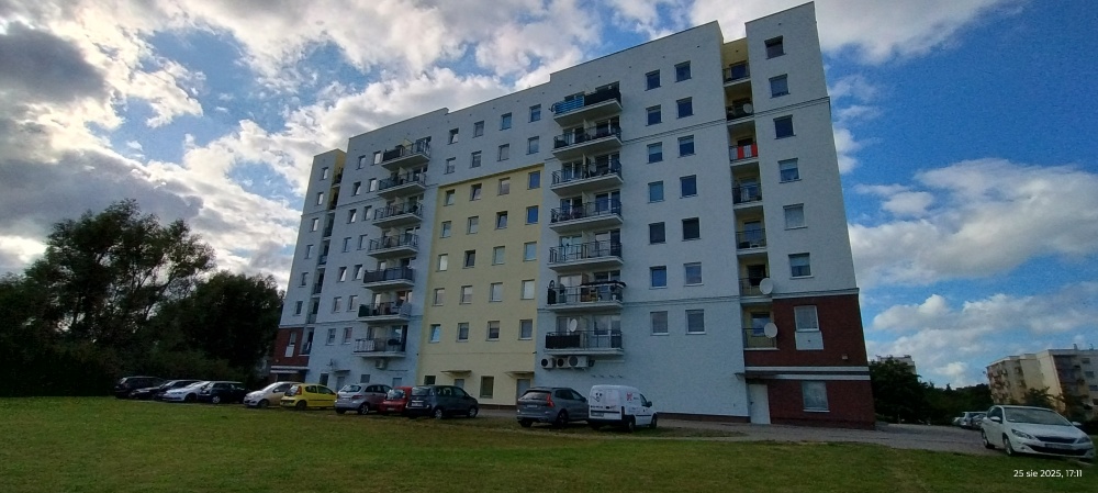 KOŁOBRZEG, MIESZKANIE Z 2 WINDAMI, BLISKO MORZA,PIĘKNY WIDOK,PARKING,SKLEP,POCZTA,ŻŁOBEK,PRZEDSZKOLE, PLAC ZABAW - 3