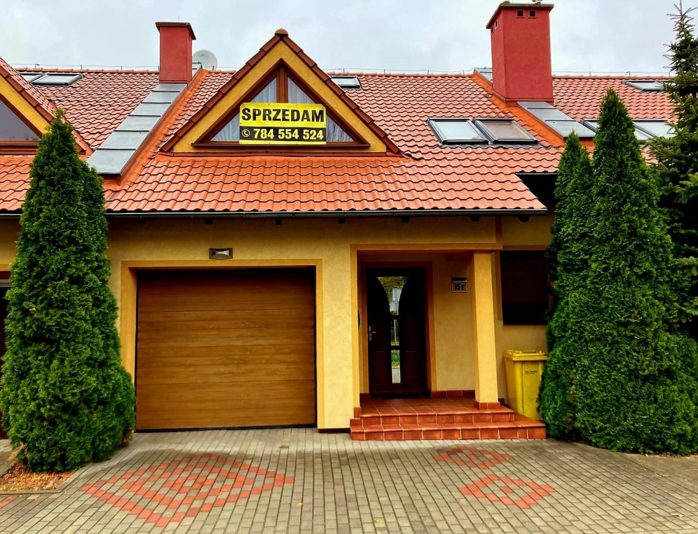 DOM W NAMYSŁOWIE - 0