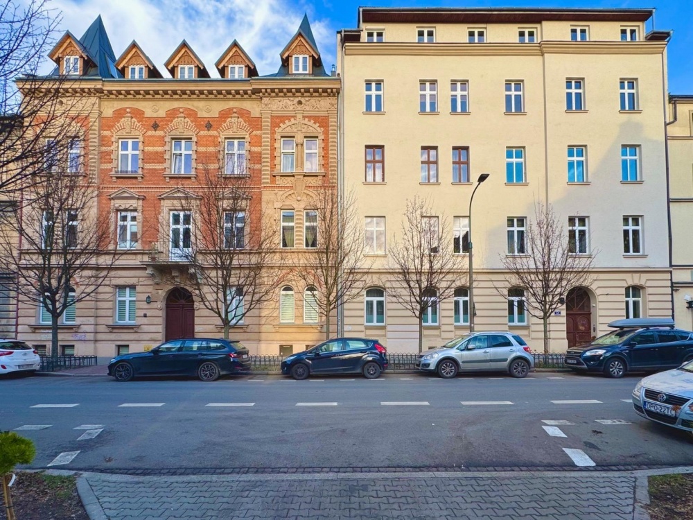 Stylowy lokal na parterze przy Krowoderskiej - 21