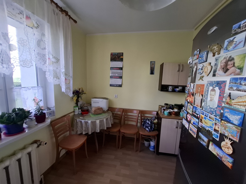 Sprzedam mieszkanie na parterze,2 pokoje,balkon - 0