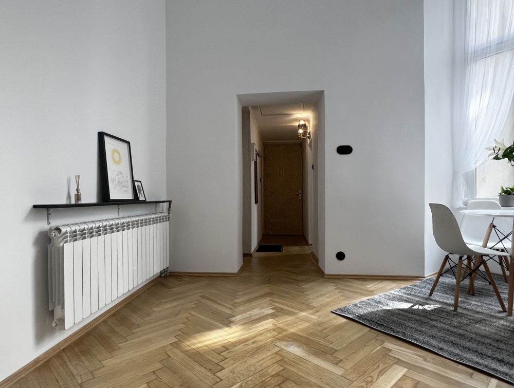 Samo centrum, niski czynsz  - 3
