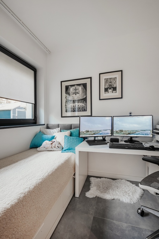 Dom wolnostojący przy parku w Zielonkach. Klima, fotowoltaika - 14