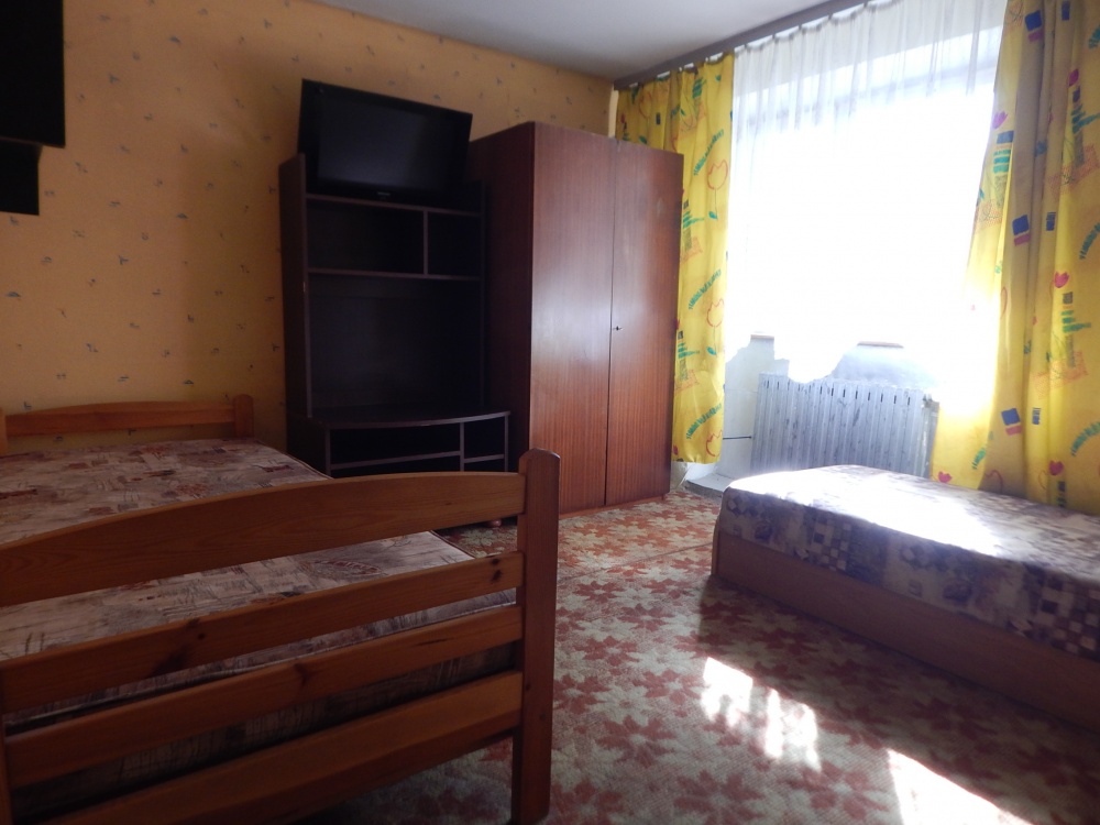 Dom jedno- / wielorodzinny / pensjonat - 17