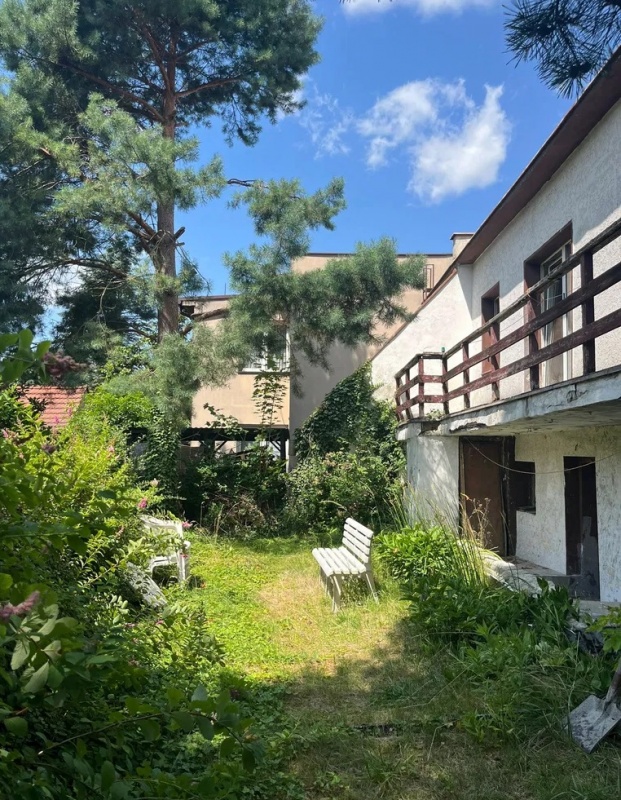 Bliźniak 169m2 z ogródkiem w doskonałej lokalizacji - 2