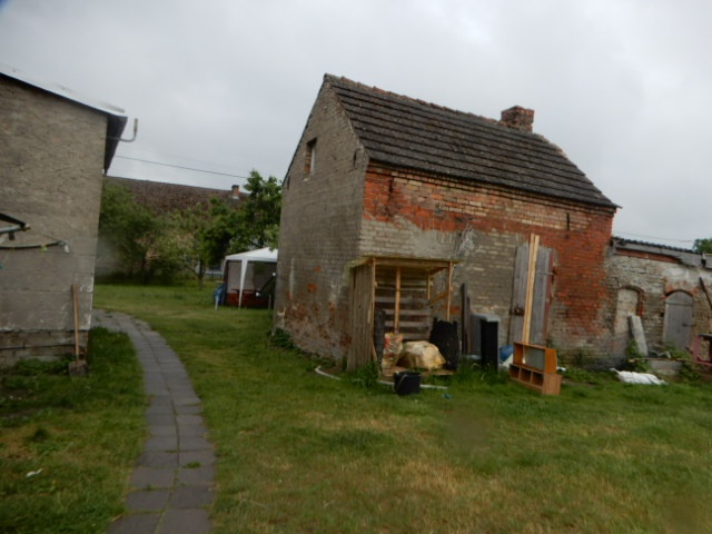 Syndyk sprzeda udział 1/8, Oborzany 46, dz. ew. nr 507 - cena 100% wartości oszacowania  - 10