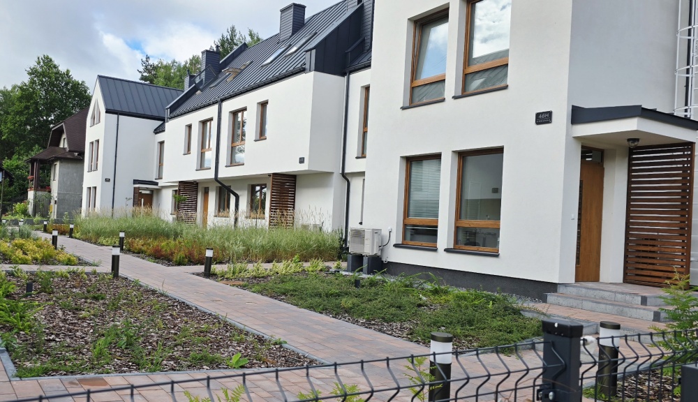 Dom pod Kielcami (Dąbrowa-Osiedle) - 12