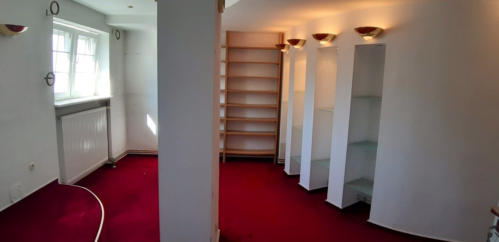 Szeregowy, 5 pokoi, ciche miejsce - 6