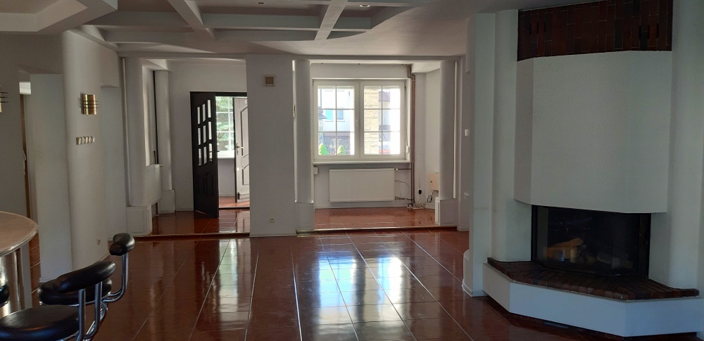 Szeregowy, 5 pokoi, ciche miejsce - 13