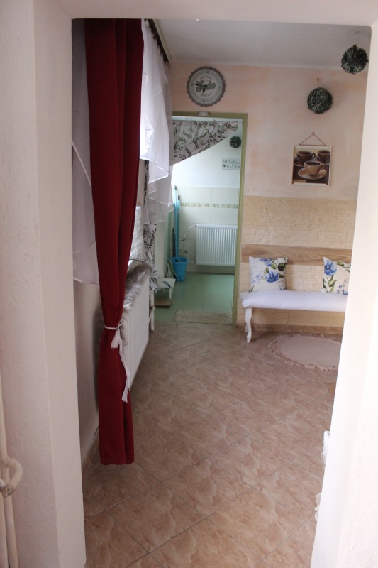 Dom w dobrej lokalizacji z działką - 11