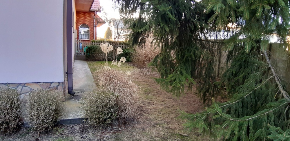 Mały bliźniak, z garażem, nad zalewem.  - 7