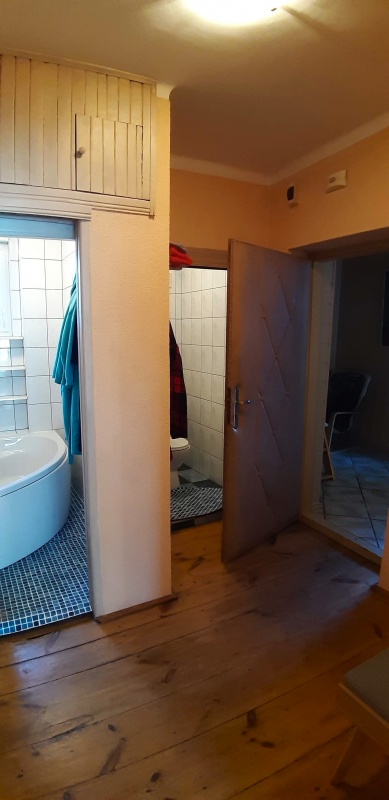 Mały bliźniak, z garażem, nad zalewem.  - 10