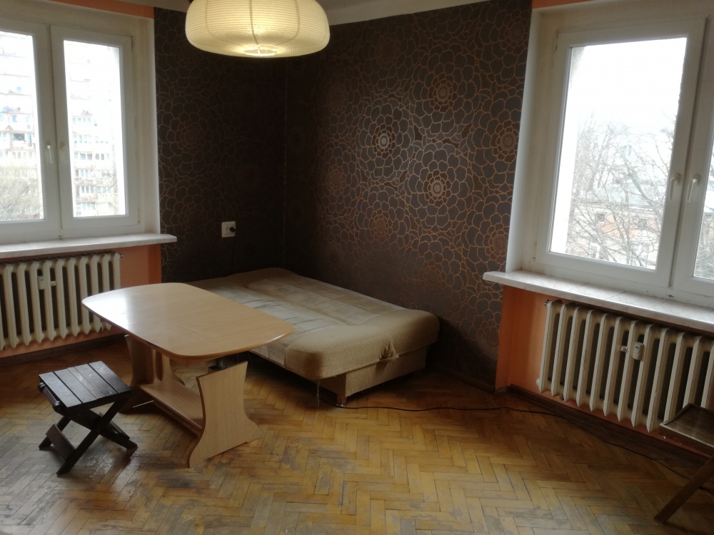 BEZPOŚREDNIO M2 (28,4 m) blok z C.O. ul. Włókniarzy IV piętro. - 2
