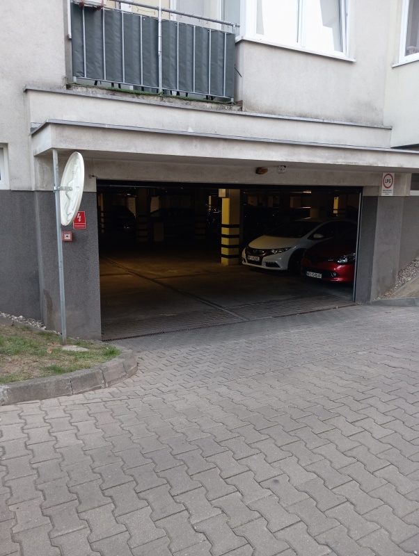 Miejsce postojowe Piaseczno Aleja Kalin  - 1