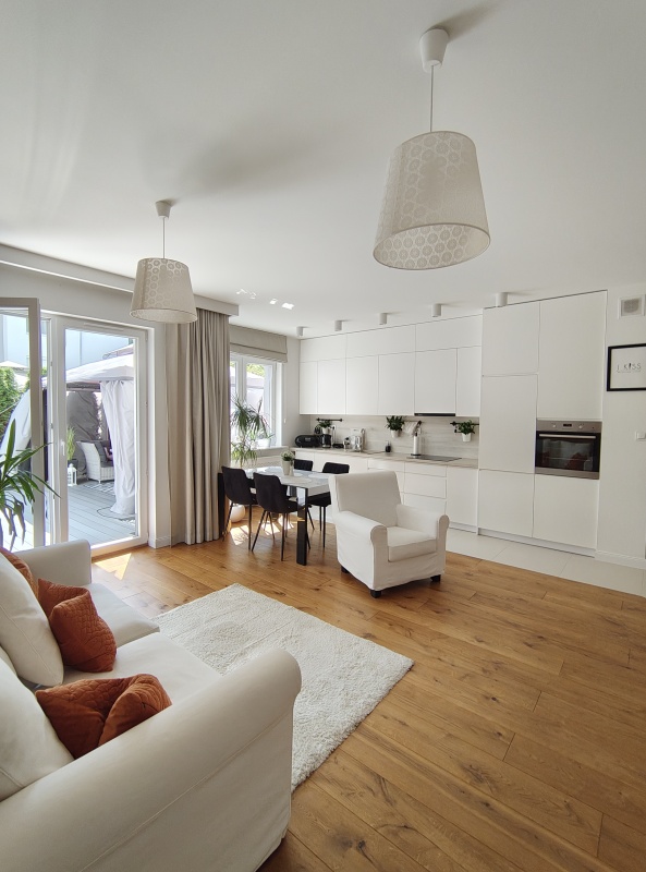 Ładne mieszkanie  z ogródkiem - 3