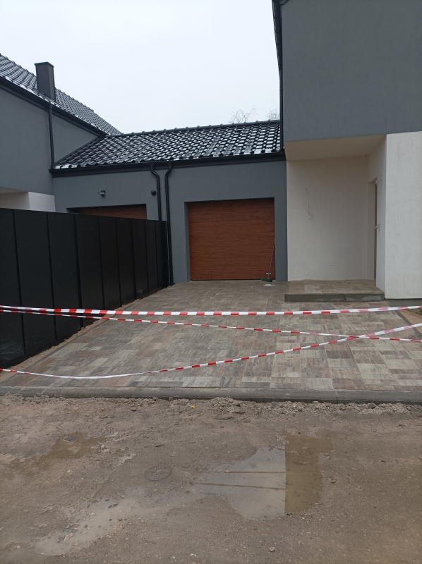 Sprzedam połowę bliżniaka - stan deweloperski  , bez podatku PCC - 4