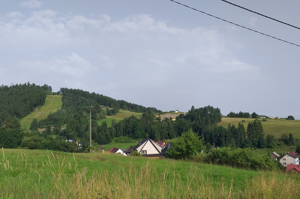 Działka budowlana z panoramicznym widokiem na okolicę i Tatry. - 4
