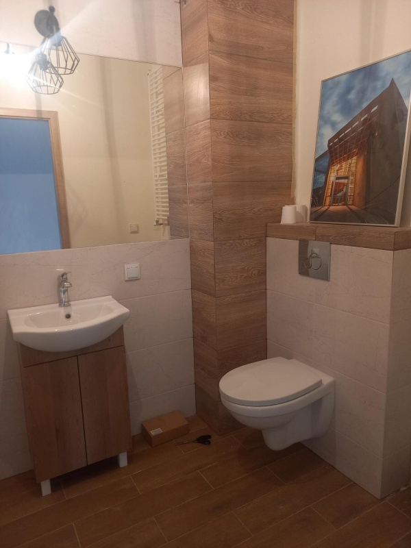 ŁADNE MIESZKANIE 3 POKOJOWE Z 2 BALKONAMI ul. KĄTY GRODZISKIE 19E - 1