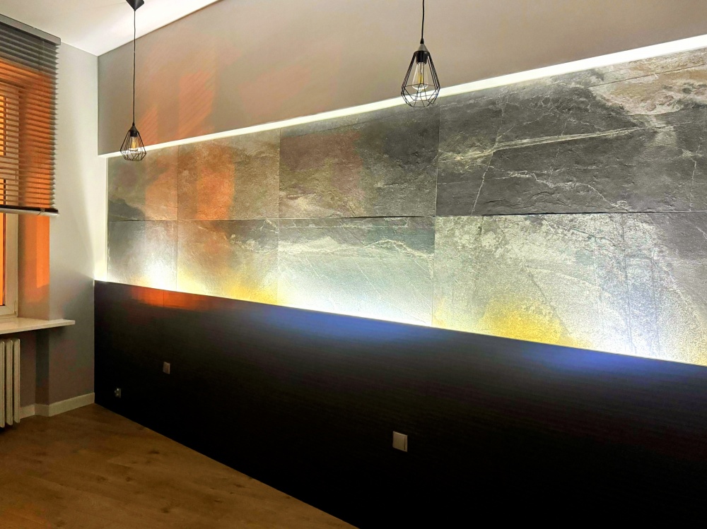 Unikalna przestrzeń biurowa/usługowa 82m2 w ścisłym centrum miasta - 2