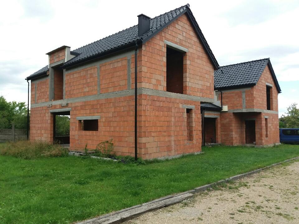 Połowa blizniaka - stan surowy otwarty , bez podatku PCC , cena do negocjacji - 1