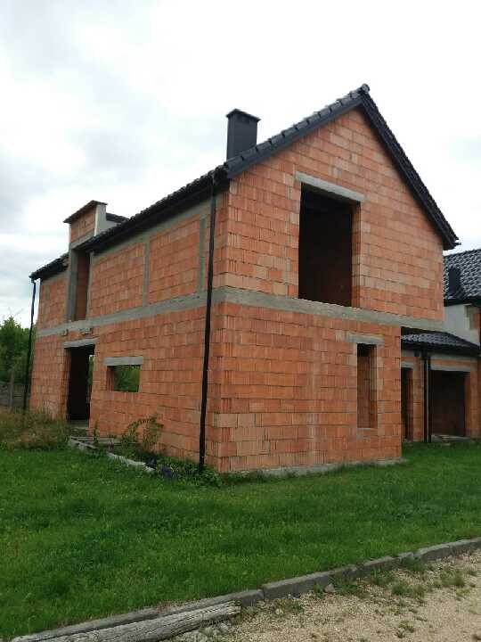 Połowa blizniaka - stan surowy otwarty , bez podatku PCC , cena do negocjacji - 2