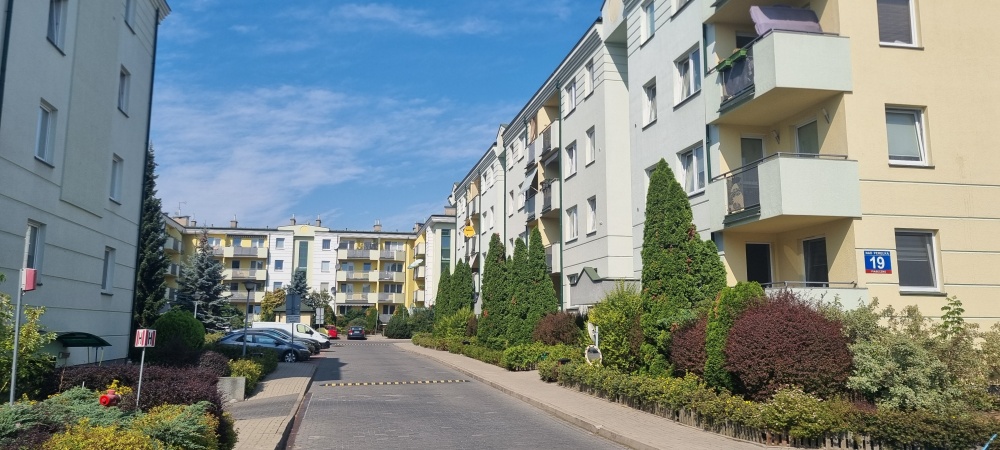 Jasne 3-pokojowe mieszkanie 66 m² | strzeżone osiedle | PKP 10 min | klimatyzacja | garaż - 12