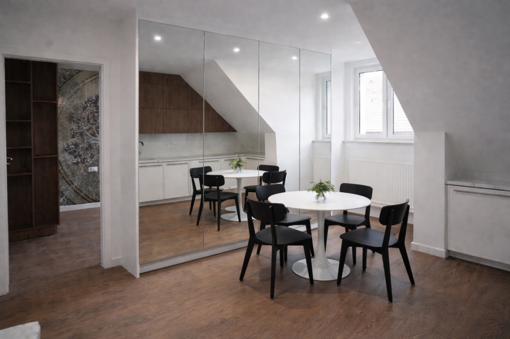 Przytulne mieszkanie z doskonałą komunikacją i widokiem na Tatry - 0