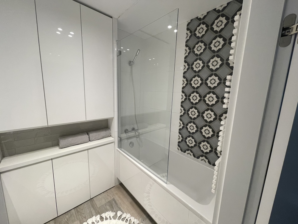 4-pokojowy nowoczesny apartament w sercu Kazimierza + parking - 9