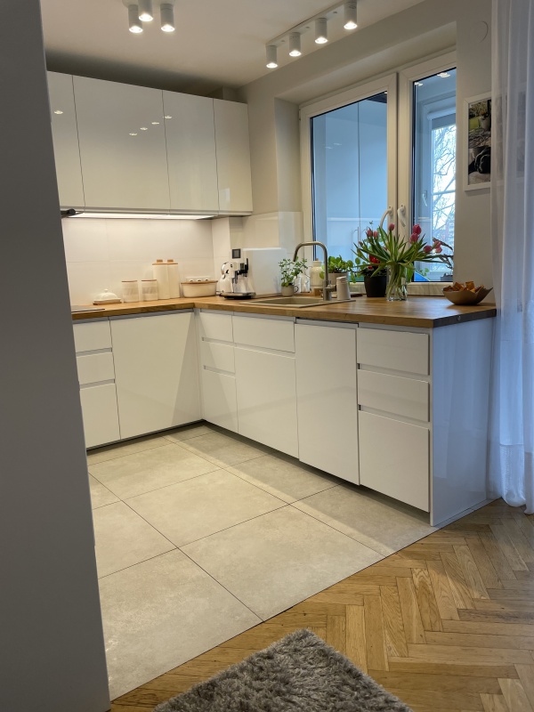 4-pokojowy nowoczesny apartament w sercu Kazimierza + parking - 2