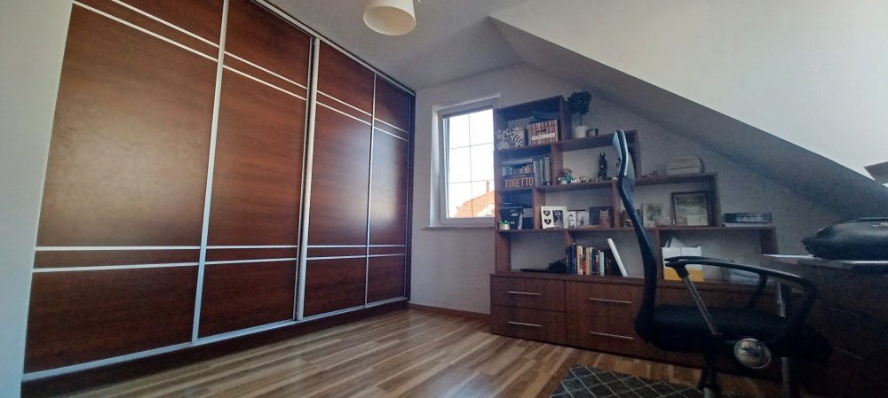 Marki k/Warszawy. Dom 147m2, garaż+ 2. m. parkingowe, zielona okolica. - 11