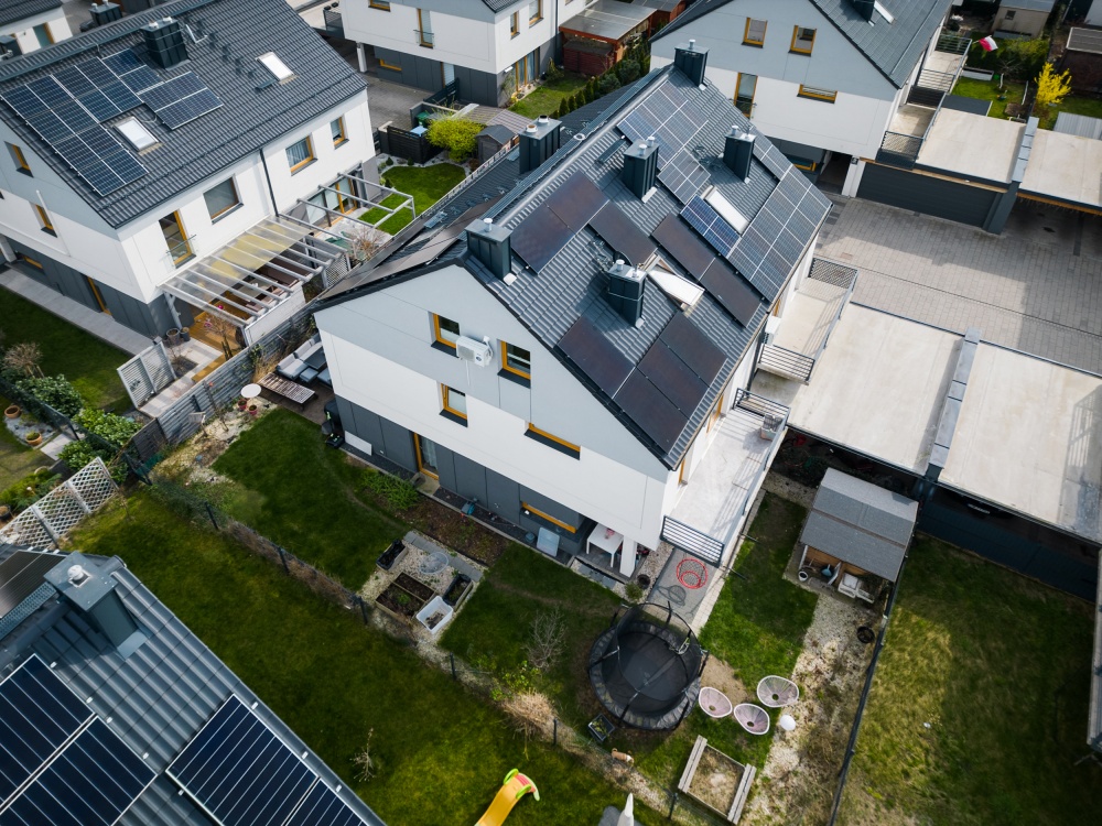 Funkcjonalny dom bliźniak z tarasem i ogrodem | ogrzewanie podłogowe | Maślice - 18