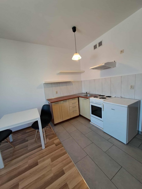 Pokój z kuchnią  35 m2 przy ul. Sarmackiej - 2