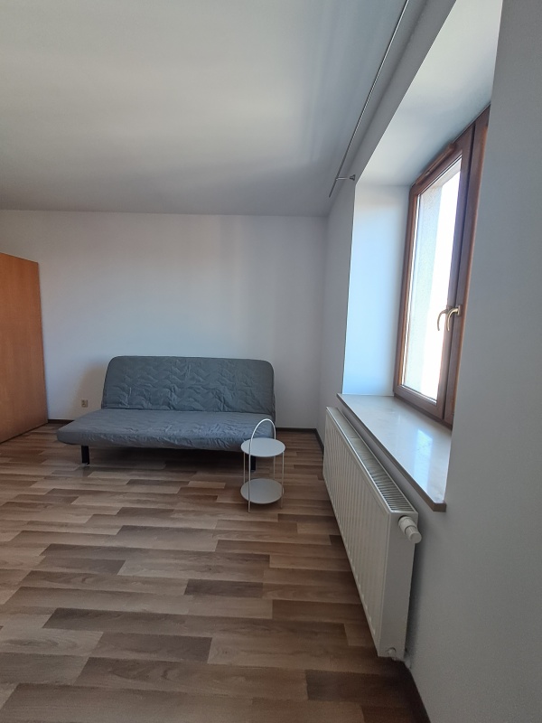 Pokój z kuchnią  35 m2 przy ul. Sarmackiej - 1