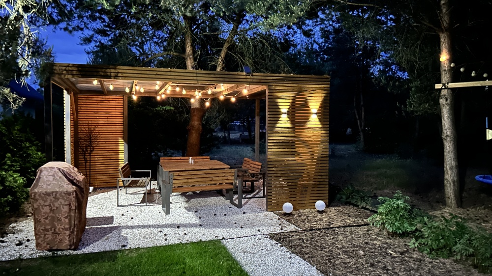 Modernistyczny dom nad jeziorem z funkcją pensjonatu - 4