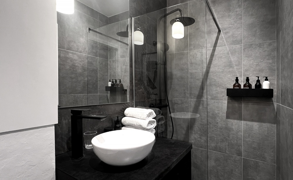 ŚRÓDMIEŚCIE KAMIENICA Z 1926R. UL. HOŻA 59 WINDA !! - 9