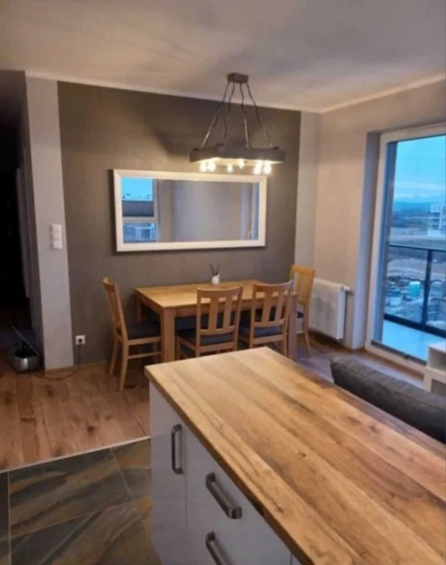 Wynajmę mieszkanie +garaż  - 1