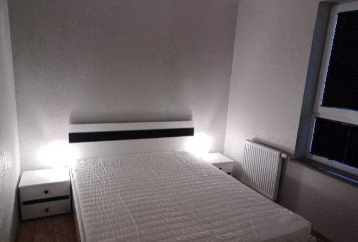 Wynajmę mieszkanie +garaż  - 7