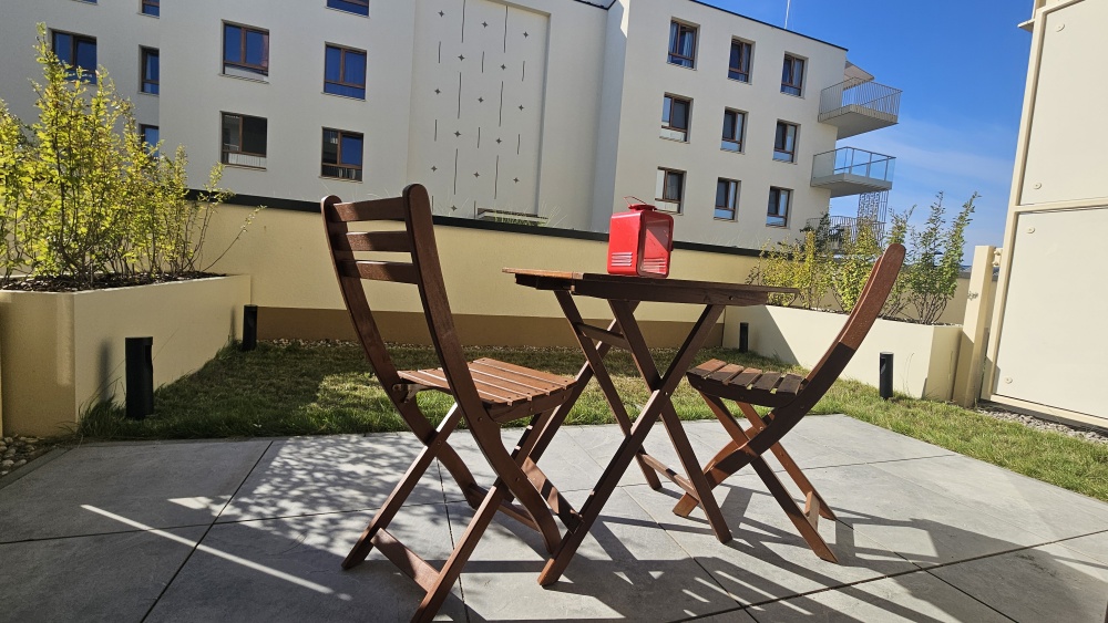 Nowoczesna kawalerka z ogródkiem przy PKP Miedzylesie - 2