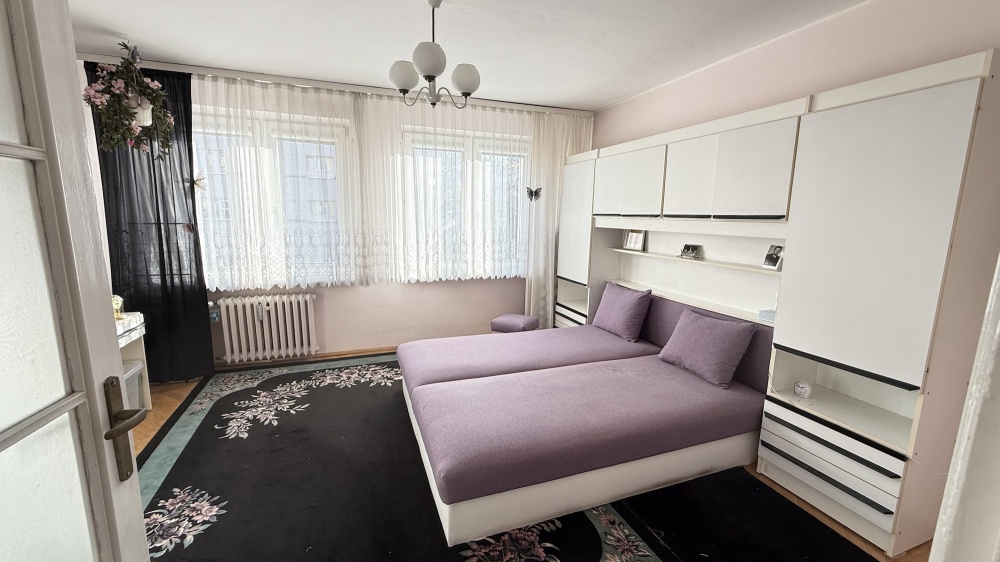 Wyjątkowe 3-pokojowe mieszkanie w ŚCISŁYM CENTRUM Gdyni! Do remontu - stwórz swój wymarzony dom! - 3