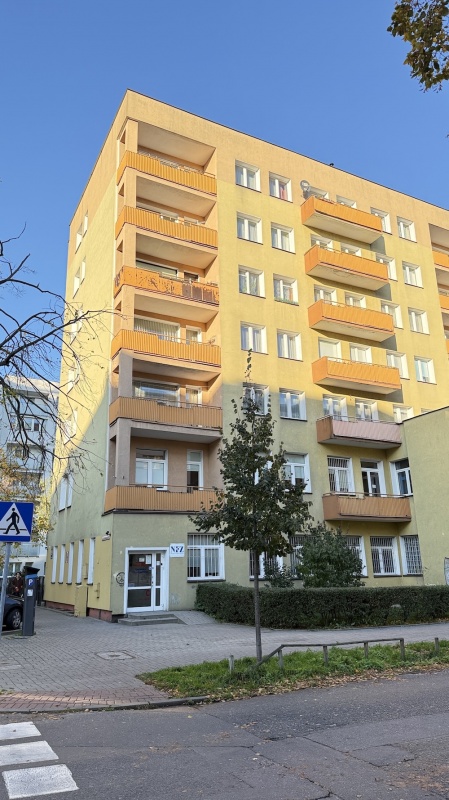 Wyjątkowe 3-pokojowe mieszkanie w ŚCISŁYM CENTRUM Gdyni! Do remontu - stwórz swój wymarzony dom! - 0